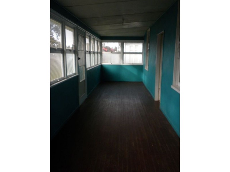 15 Acacia Ave, Warwick QLD 4370