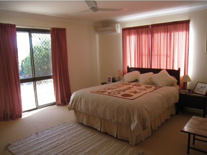 55 Robinsons Rd, Warwick QLD 4370