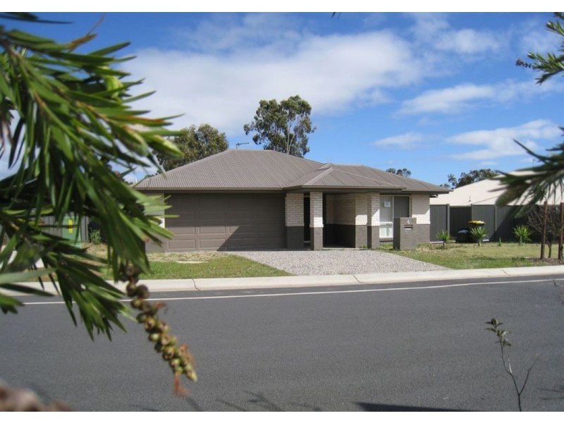 6 St George St, Warwick QLD 4370