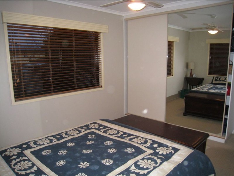 13 Ellwood Ave, Warwick QLD 4370