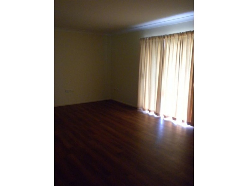 52 Baguley St, Warwick QLD 4370