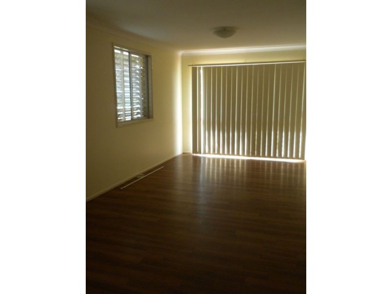 52 Baguley St, Warwick QLD 4370