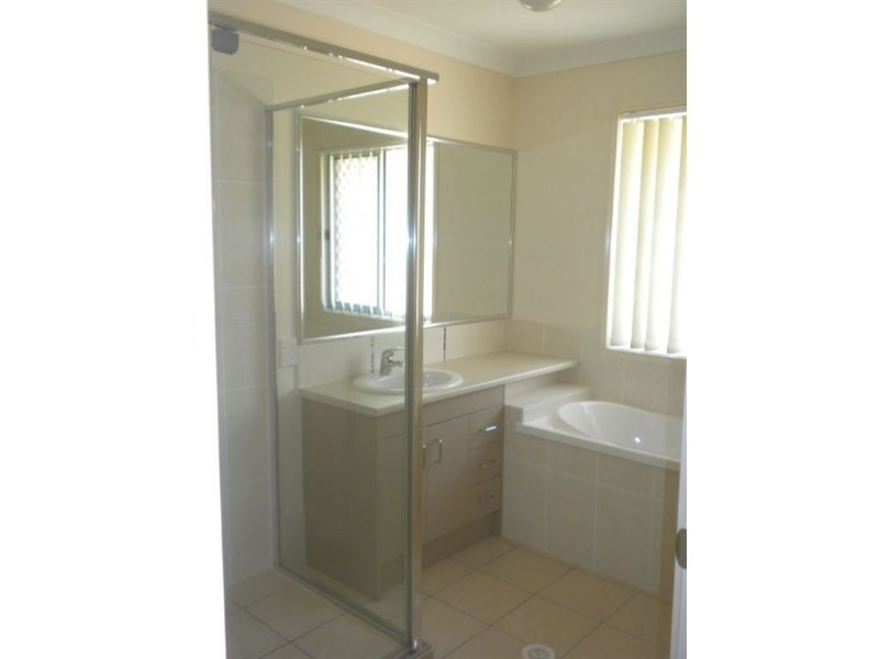 18 Rose Vale Ct, Warwick QLD 4370