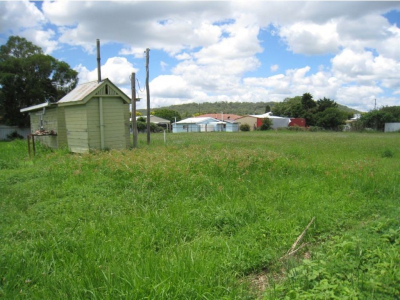 29 Neale Ave, Allora QLD 4362