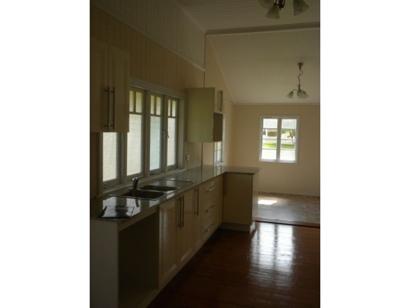 145 Percy St, Warwick QLD 4370