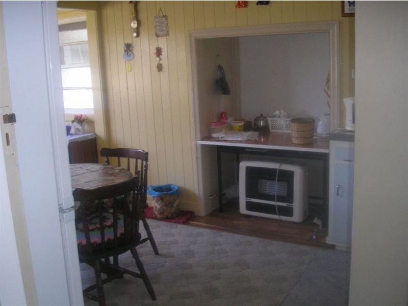 9 Dragon St, Warwick QLD 4370