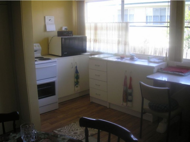 9 Dragon St, Warwick QLD 4370