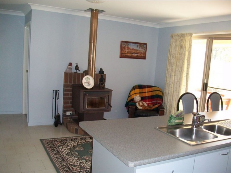 986 Upper Wheatvale rd, Warwick QLD 4370