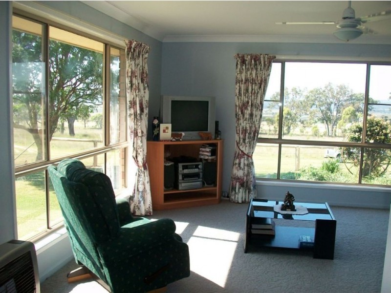 986 Upper Wheatvale rd, Warwick QLD 4370