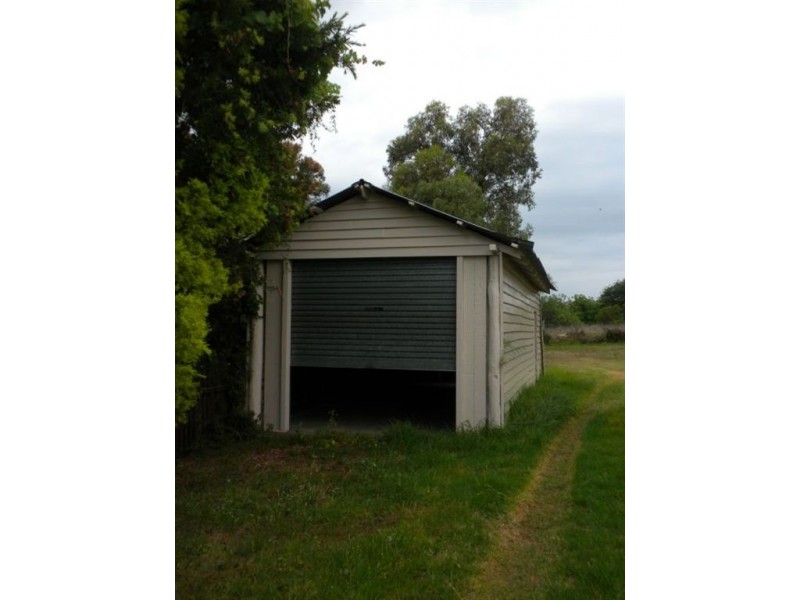 226 Wood St, Warwick QLD 4370