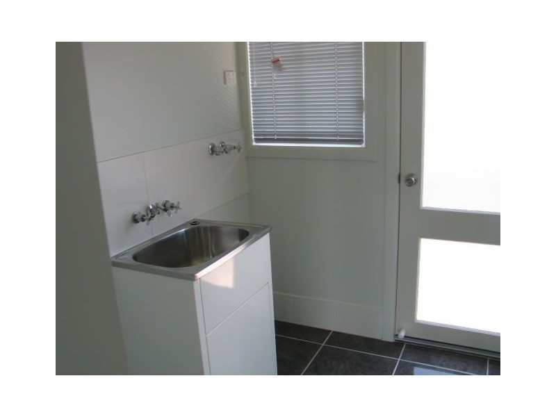 256 East St, Warwick QLD 4370