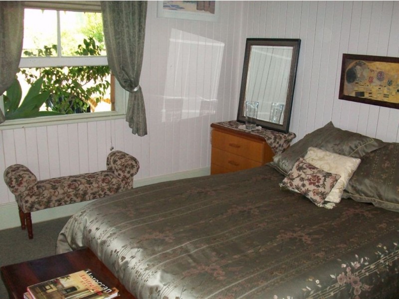 40 Reeves rd, Warwick QLD 4370