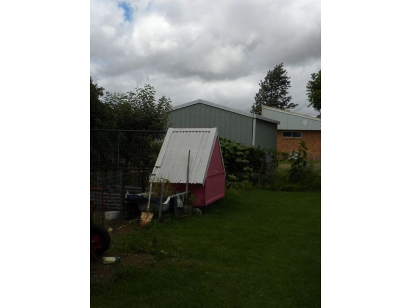 14 Wood St, Warwick QLD 4370