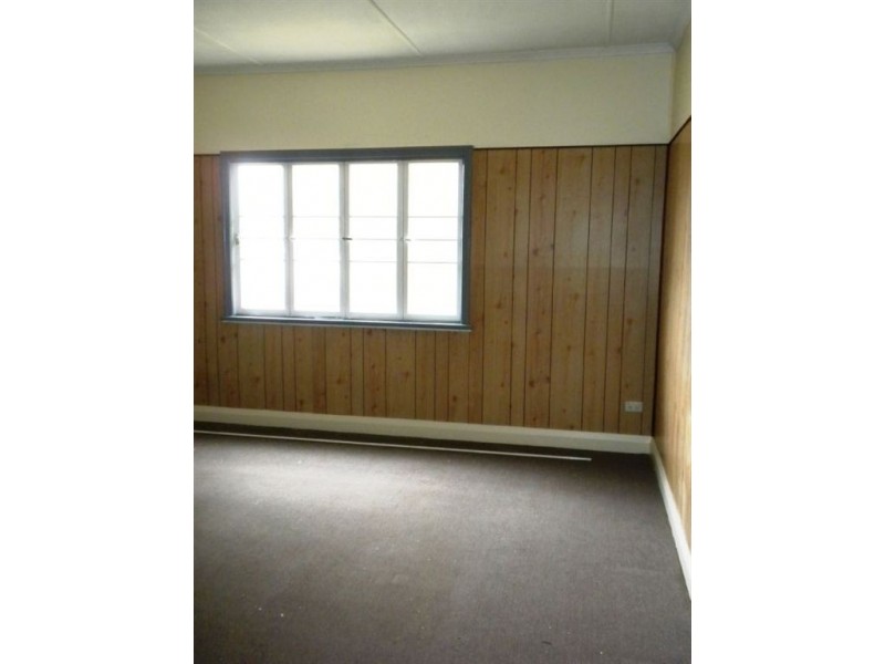 80 Canning St, Warwick QLD 4370