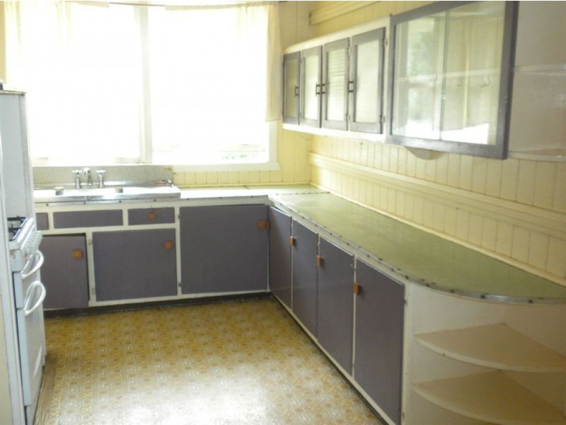 74 Canning St, Warwick QLD 4370