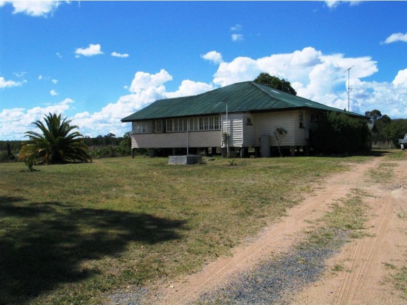 208 Upper Wheatvale Rd, Deuchar QLD 4362