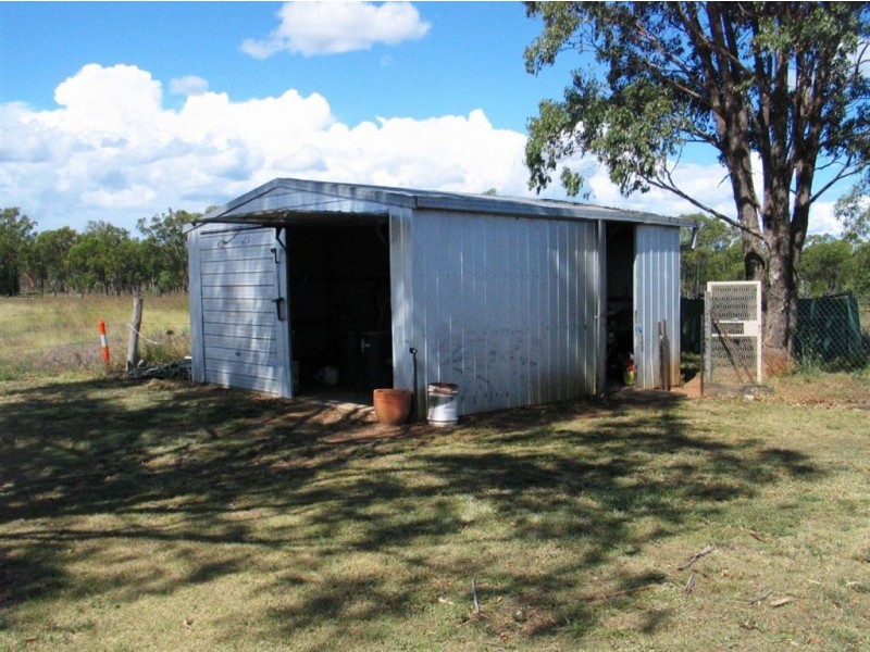 208 Upper Wheatvale Rd, Deuchar QLD 4362