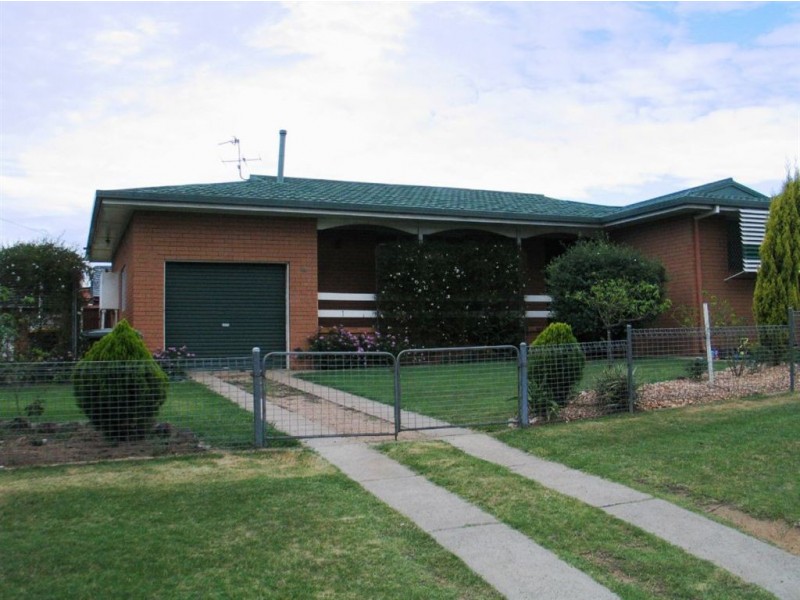 18 Douglas St, Warwick QLD 4370