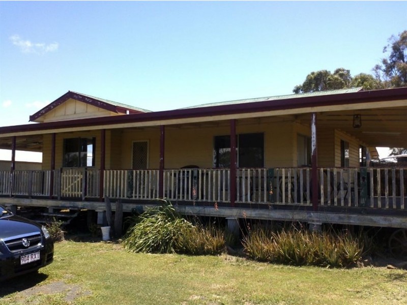 547 Roona Rd, Warwick QLD 4370