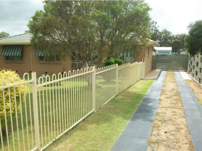 16 Quinn St, Warwick QLD 4370