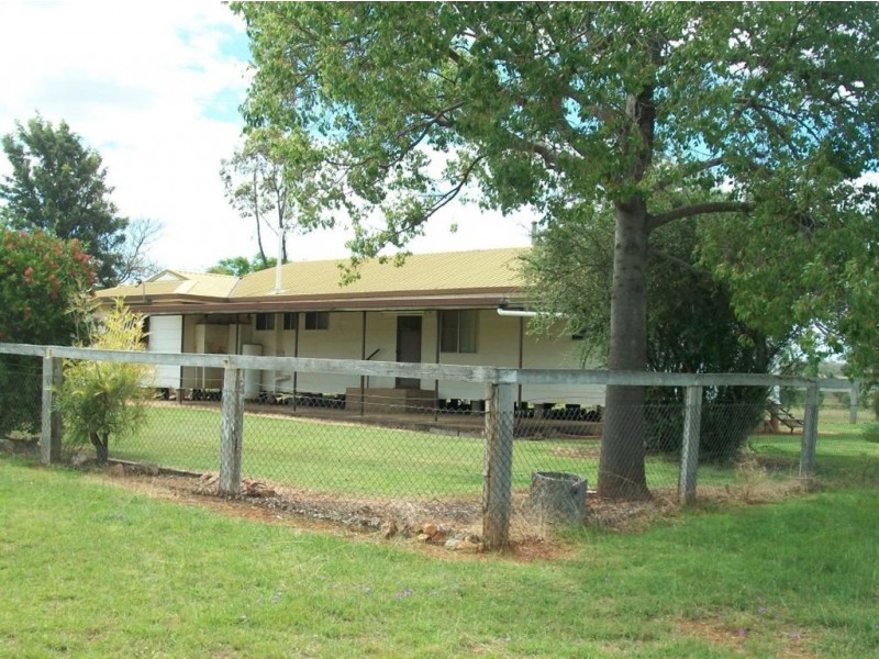 520 Hollybank rd, Inglewood QLD 4387