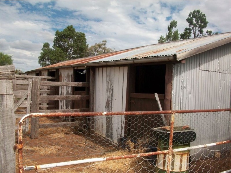 520 Hollybank rd, Inglewood QLD 4387