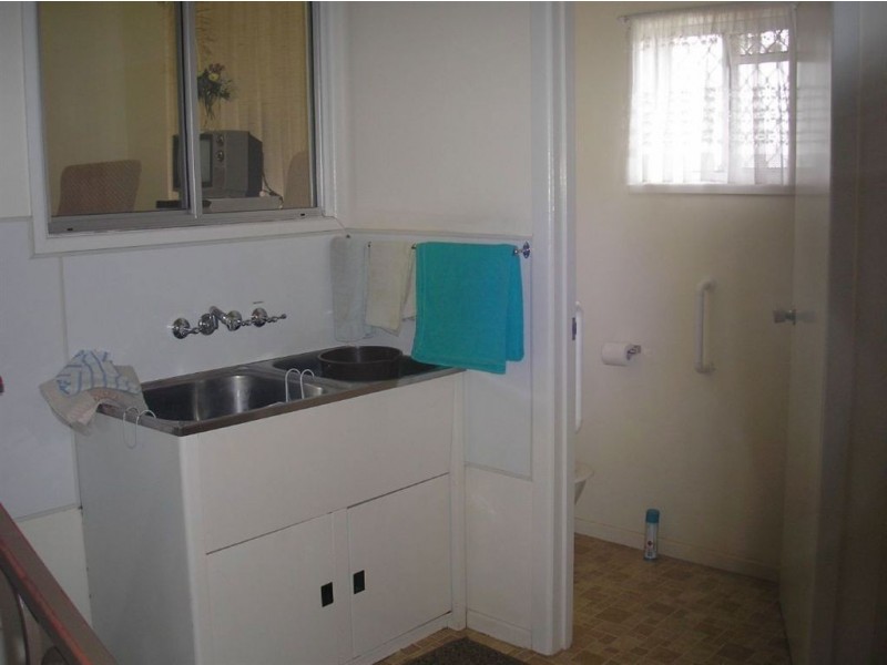 10 Bertram St, Warwick QLD 4370