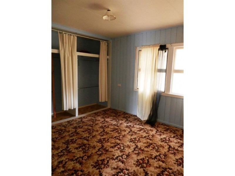 28 High St, Warwick QLD 4370