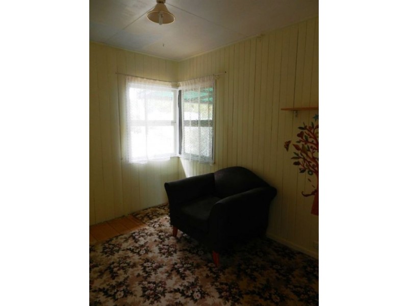 28 High St, Warwick QLD 4370