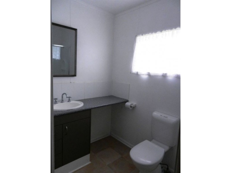 28 High St, Warwick QLD 4370