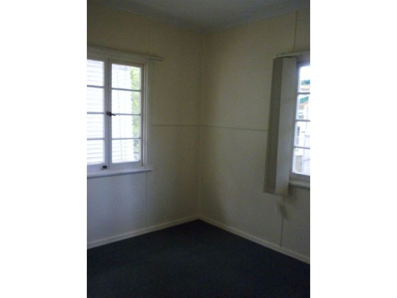 31 Weewondilla Rd, Warwick QLD 4370