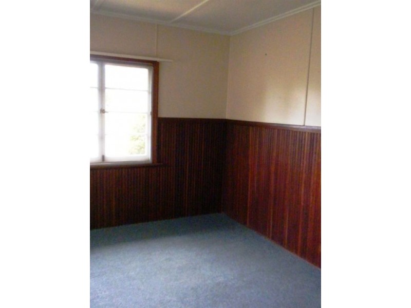 31 Weewondilla Rd, Warwick QLD 4370
