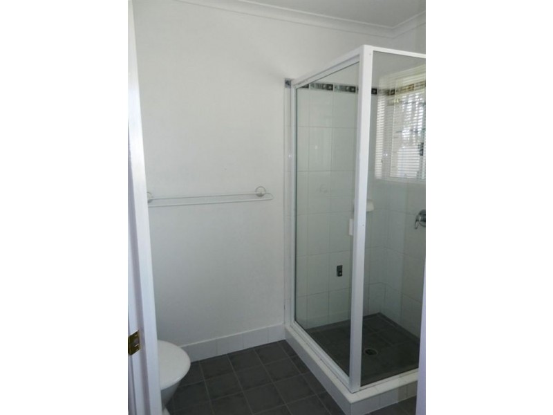 5 Ross St, Warwick QLD 4370