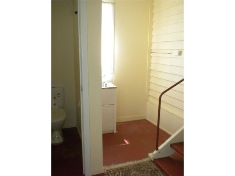 3 Gore St, Warwick QLD 4370