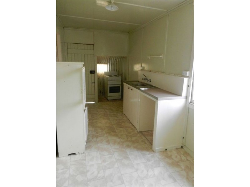 4/17 King St, Warwick QLD 4370