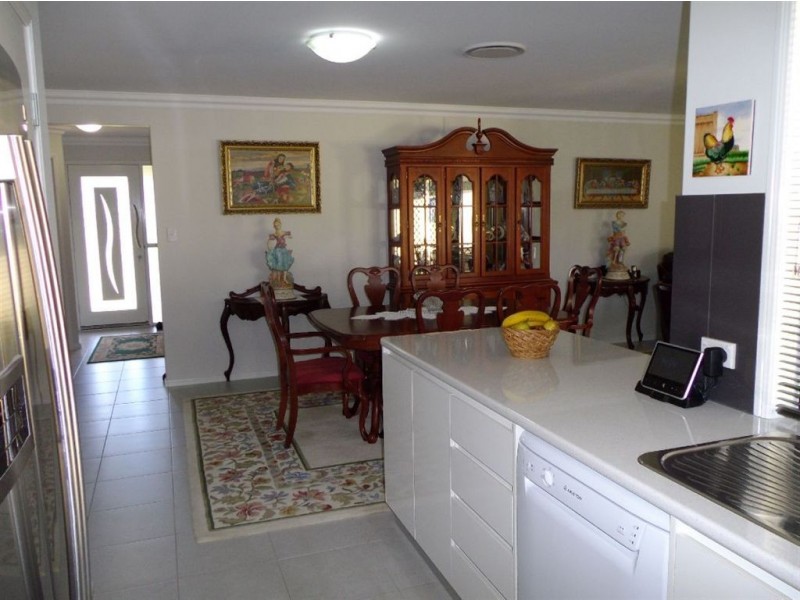 11 Himyar Drive, Warwick QLD 4370