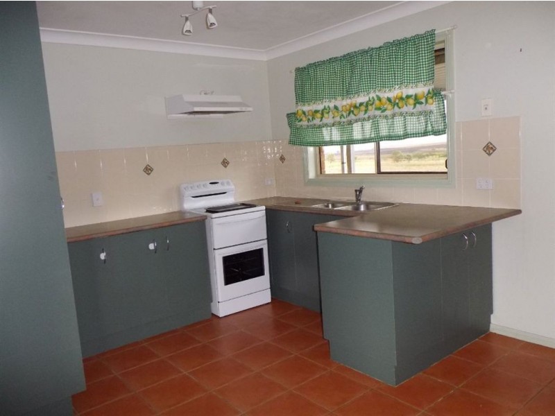 Junabee QLD 4370
