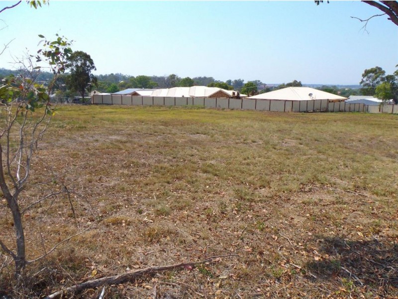 8a Yangan Rd, Warwick QLD 4370