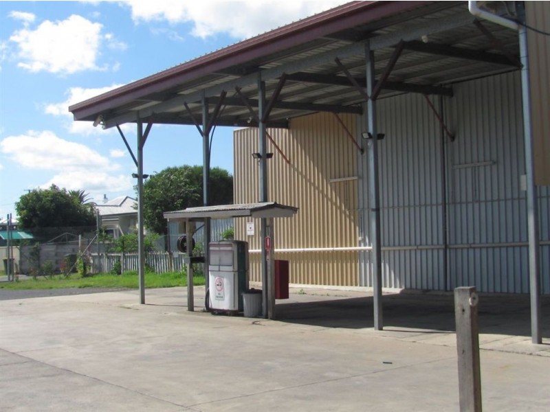 15 Oak Av., Warwick QLD 4370