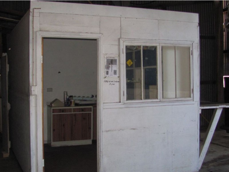 15 Oak Av., Warwick QLD 4370