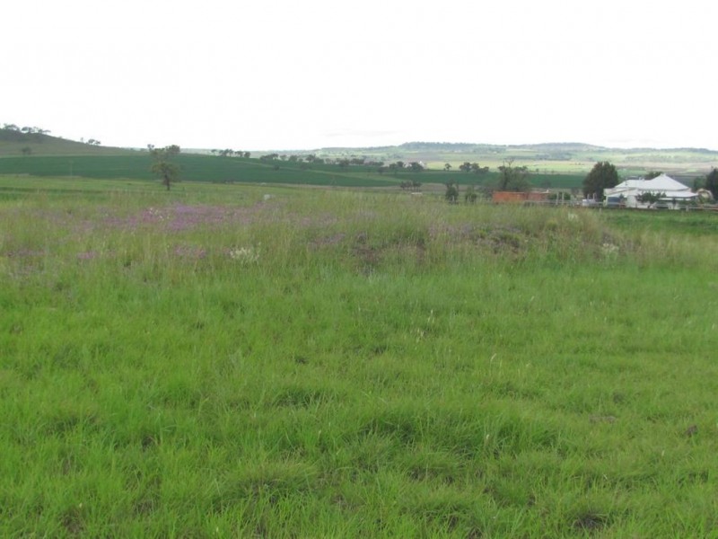 54 Hentschel Rd, Mount Marshall QLD 4362