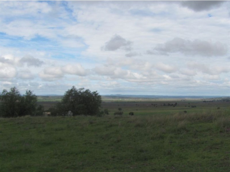 54 Hentschel Rd, Mount Marshall QLD 4362