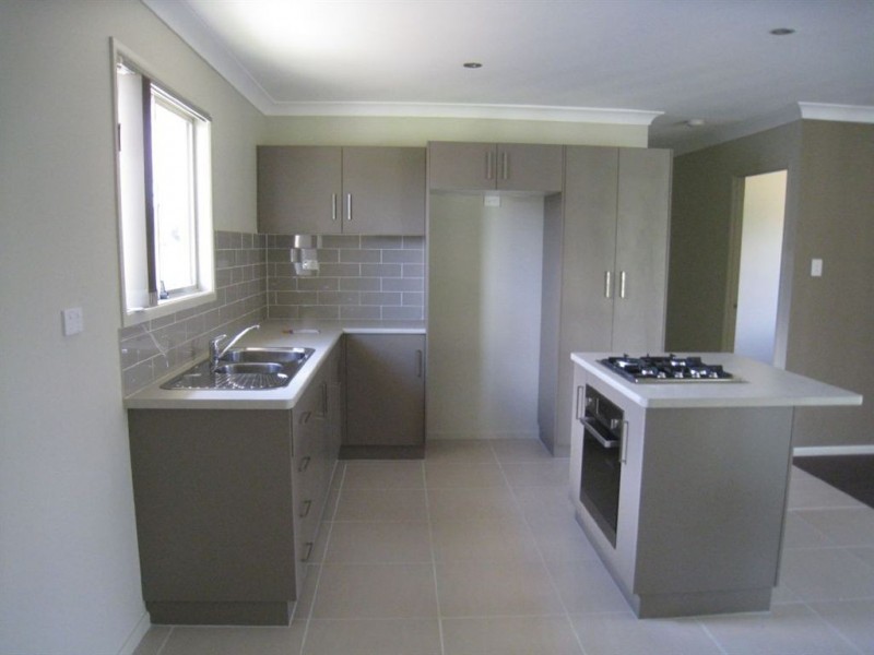 258 East St, Warwick QLD 4370