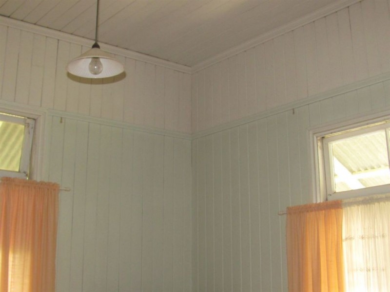 92 Fitzroy St, Warwick QLD 4370