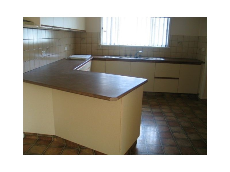 23 Myrtle Ave, Warwick QLD 4370