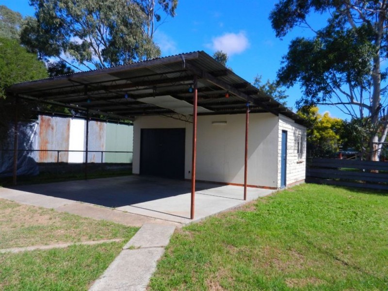 23 Myrtle Ave, Warwick QLD 4370