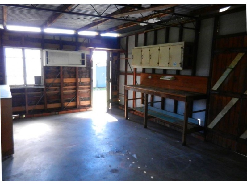 23 Myrtle Ave, Warwick QLD 4370