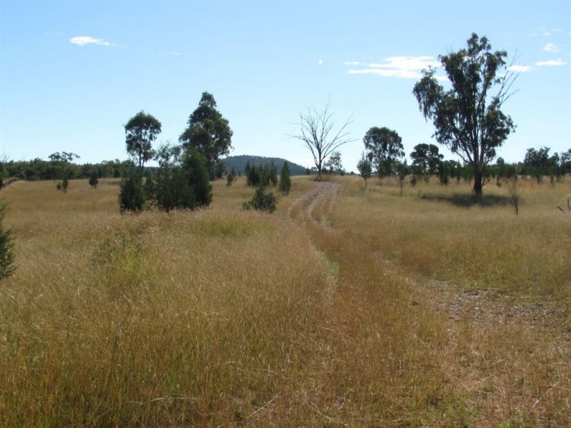 Oman Ama QLD 4352