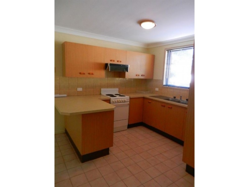 10 Furness Cr, Warwick QLD 4370