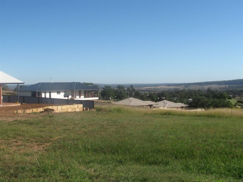 99 Glen Rd, Warwick QLD 4370